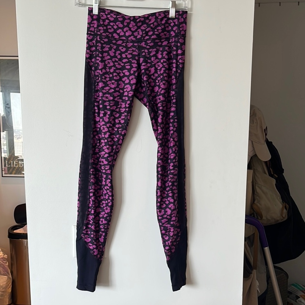 Lululemon Leopard Print Leggings